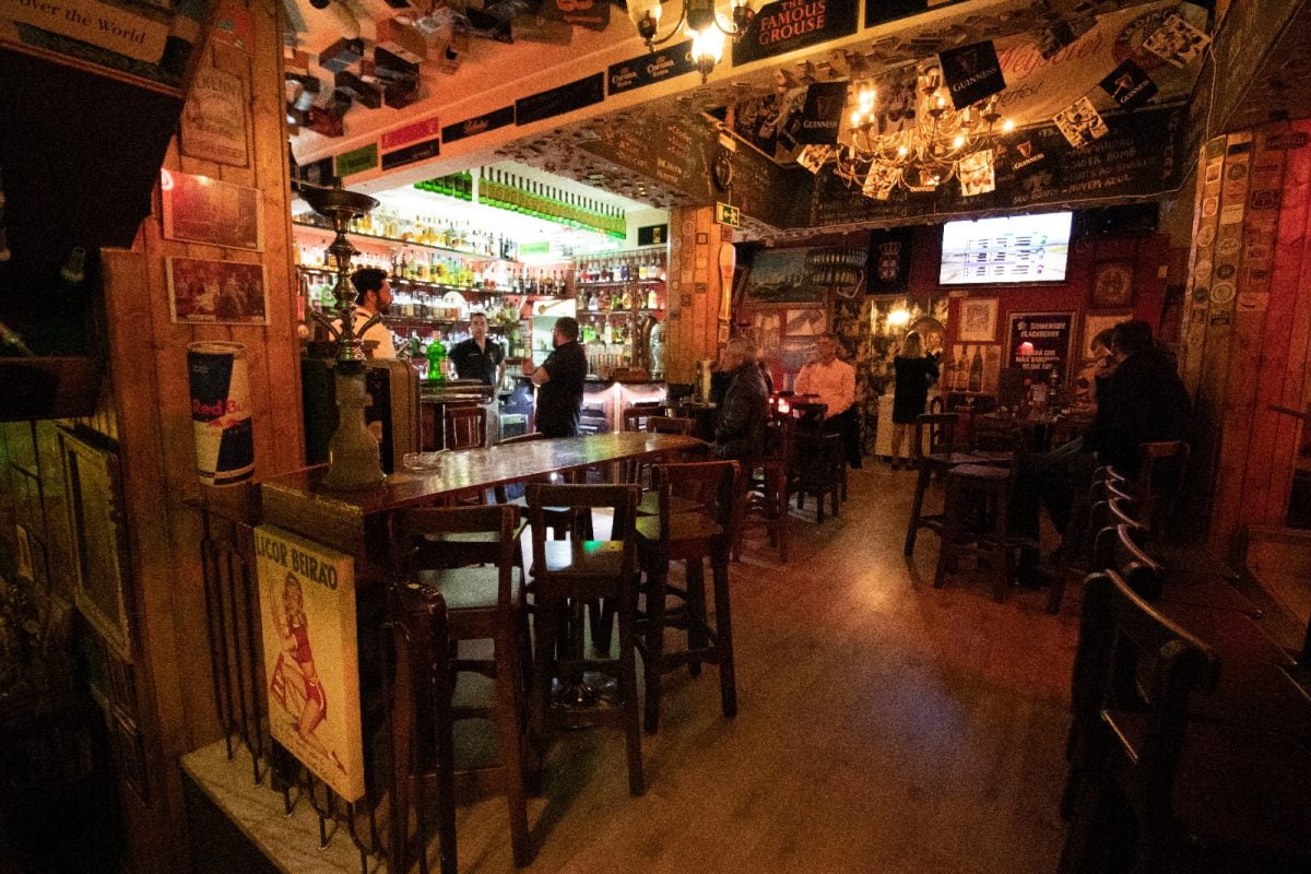 Bar Saloon Cintrav